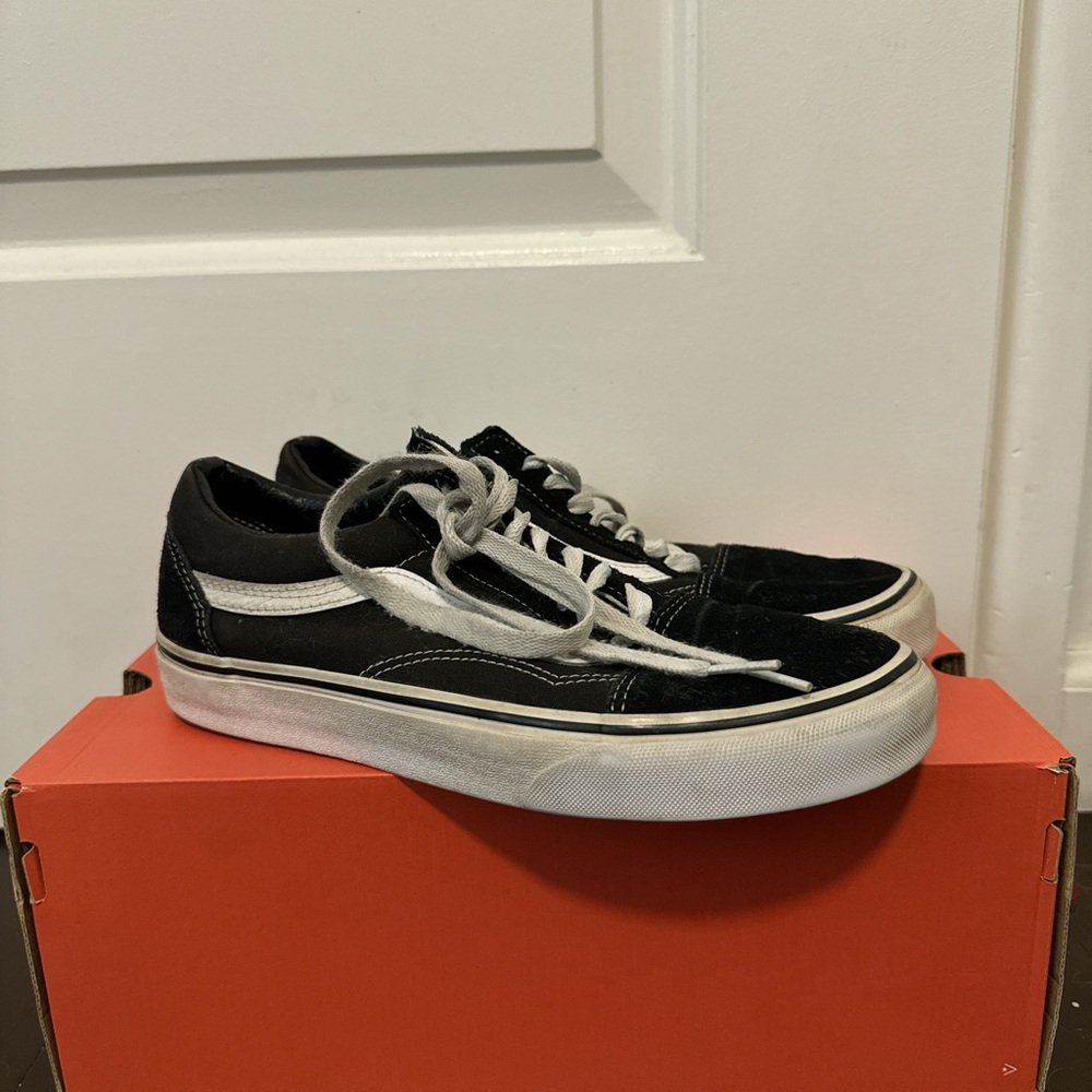 Vans Old Skool shoes